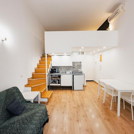 Ale & Tizy House Bed and Breakfast Napoli Eksteriør billede
