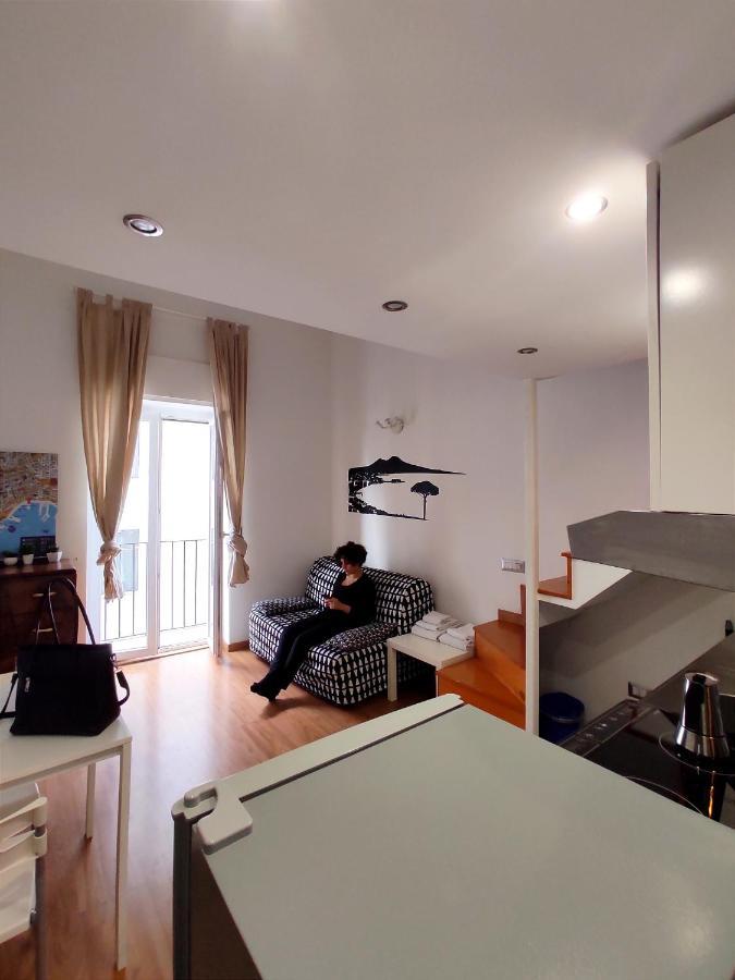 Ale & Tizy House Bed and Breakfast Napoli Eksteriør billede