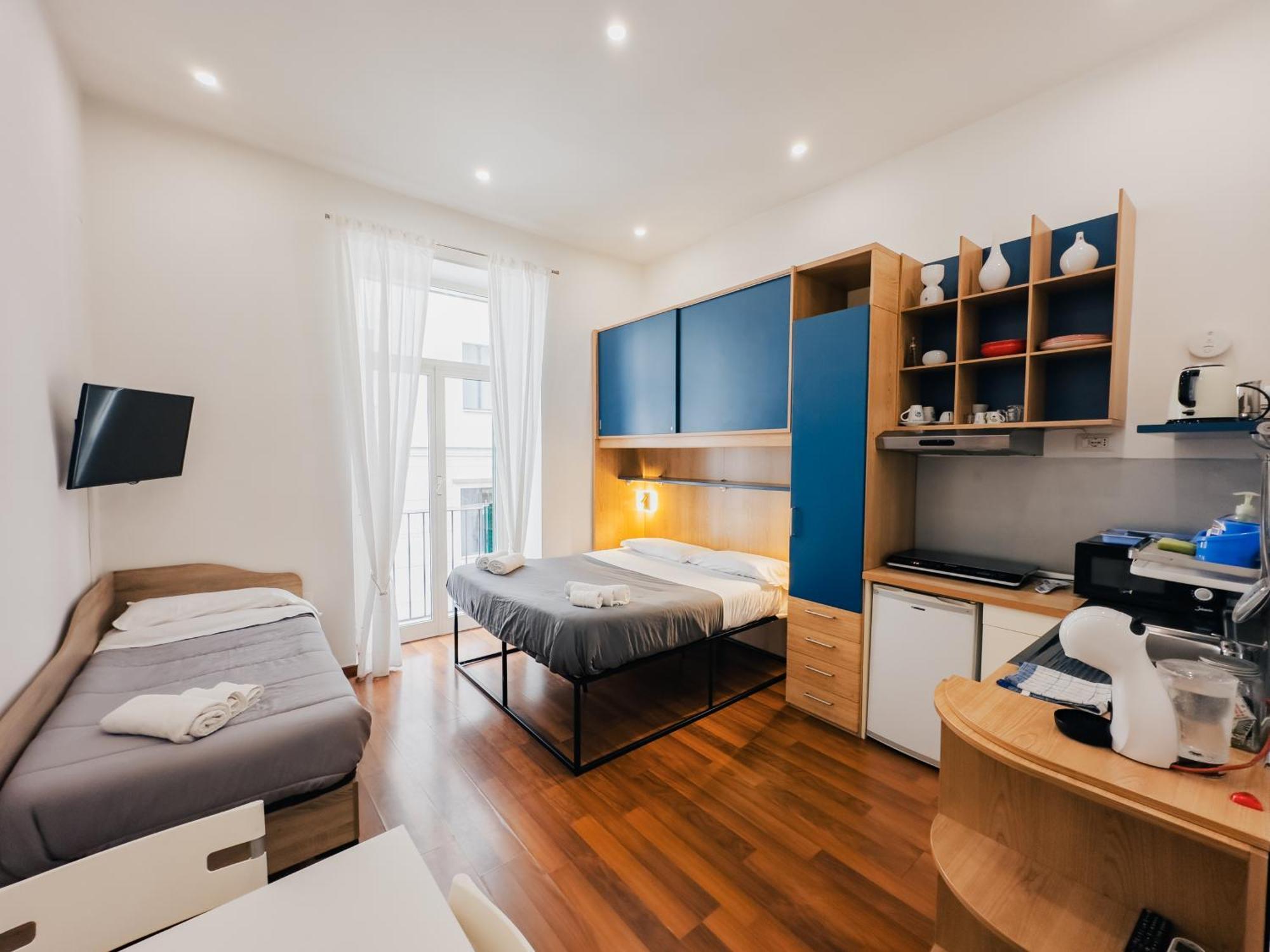 Ale & Tizy House Bed and Breakfast Napoli Eksteriør billede