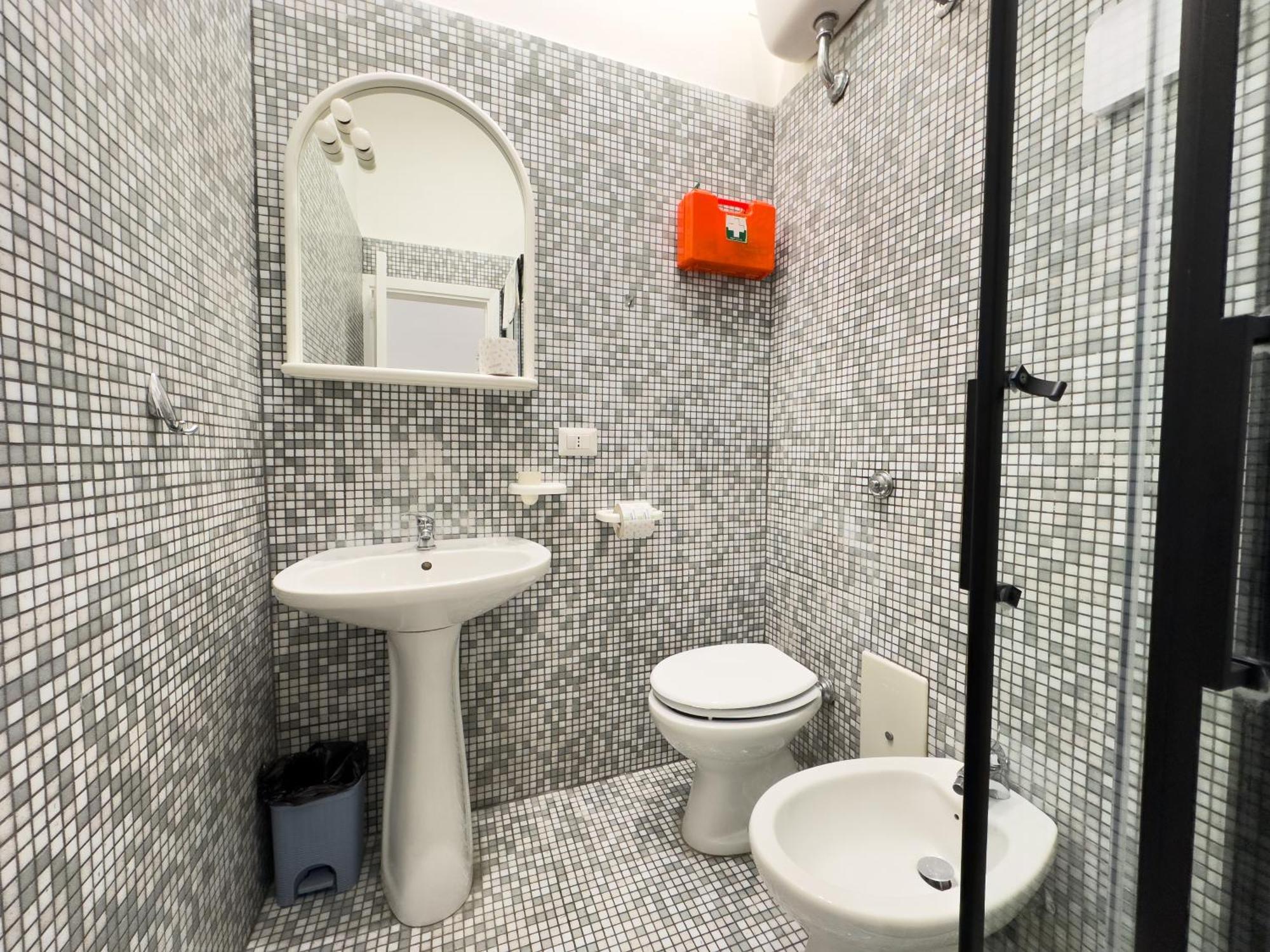 Ale & Tizy House Bed and Breakfast Napoli Eksteriør billede