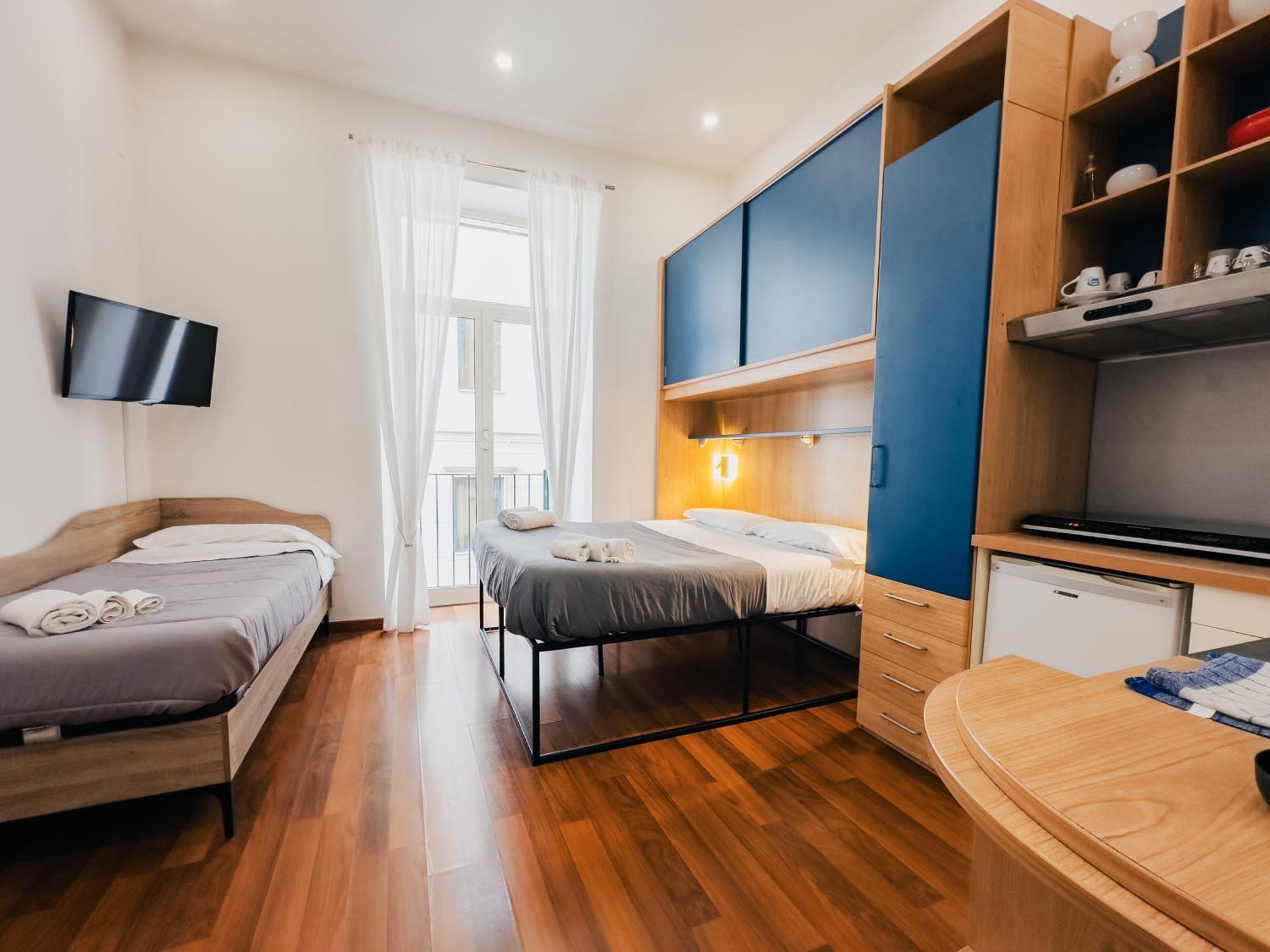 Ale & Tizy House Bed and Breakfast Napoli Eksteriør billede